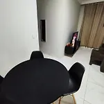 Quarto Com Banheiro Privativo Para Mulheres